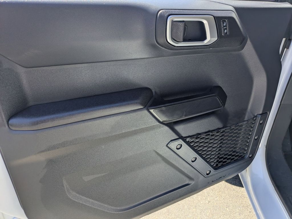 Thumbnail: 2025 Ford Bronco - 15