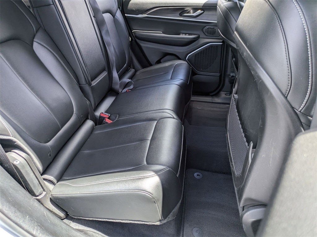 2023 Jeep Grand Cherokee 4xe 29