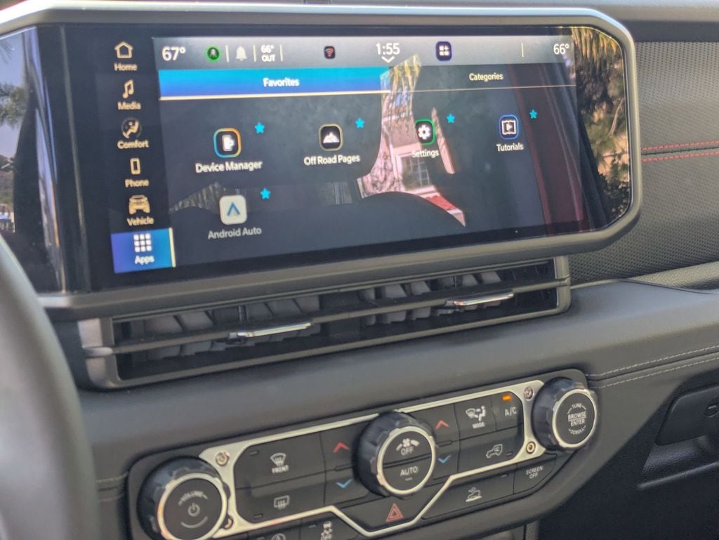 Thumbnail: 2025 Jeep Wrangler - 21