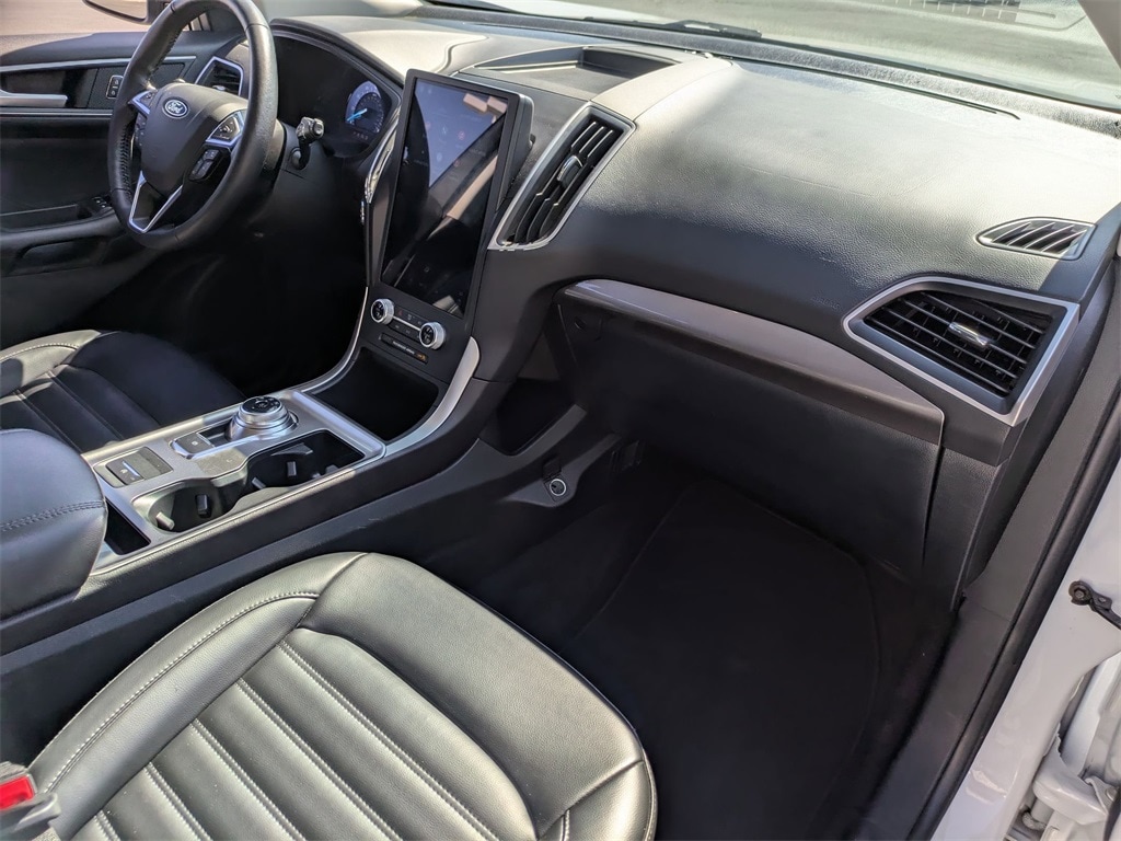 Thumbnail: 2024 Ford Edge - 30