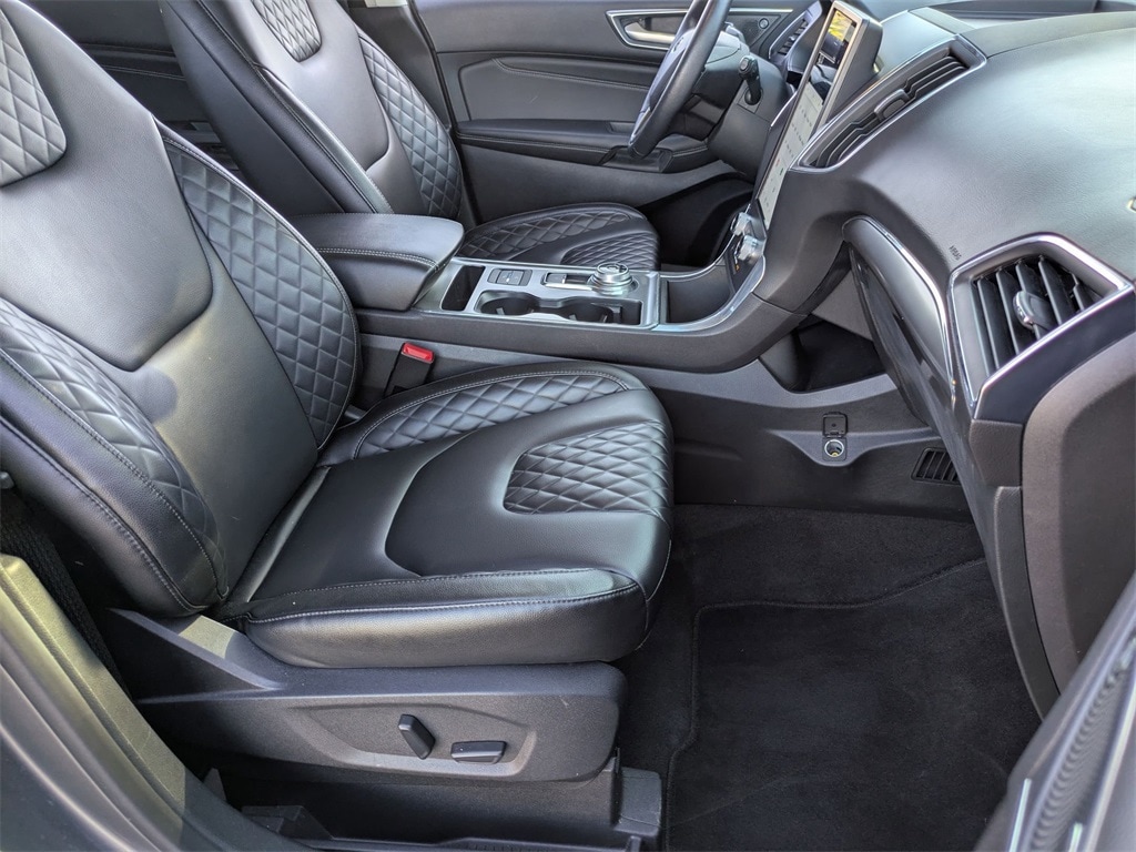 Thumbnail: 2024 Ford Edge - 30