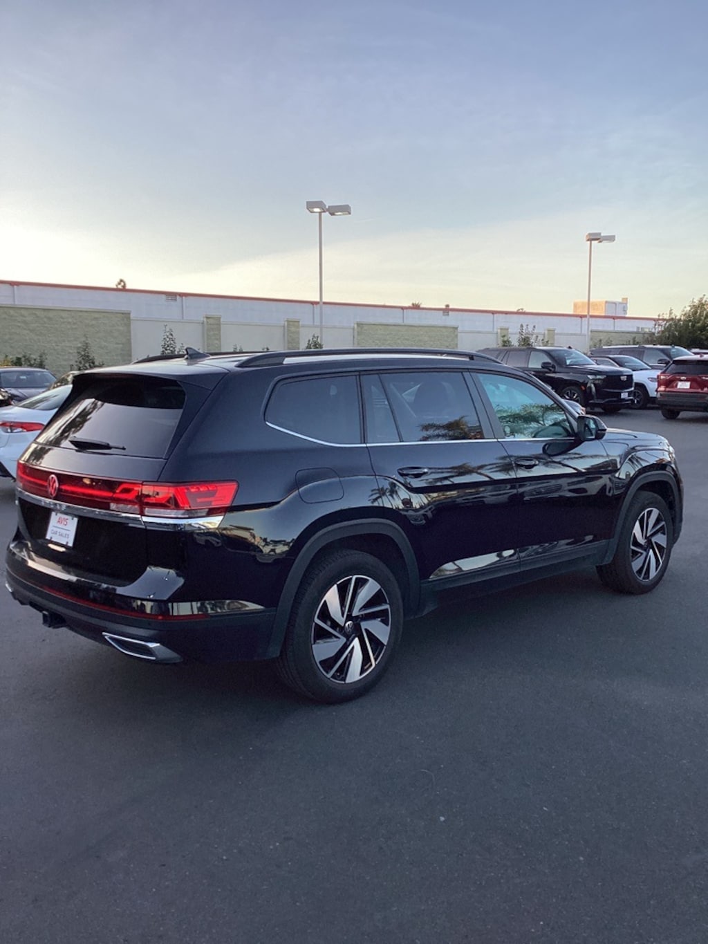 Certified 2025 Volkswagen Atlas 2.0T SE w/Technology SUV