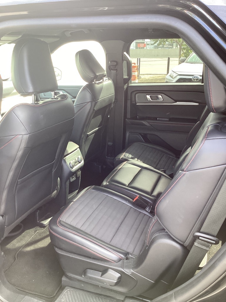 Thumbnail: 2025 Ford Explorer - 9