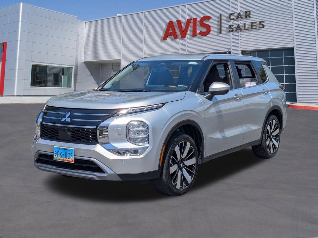 Thumbnail: 2025 Mitsubishi Outlander - 1