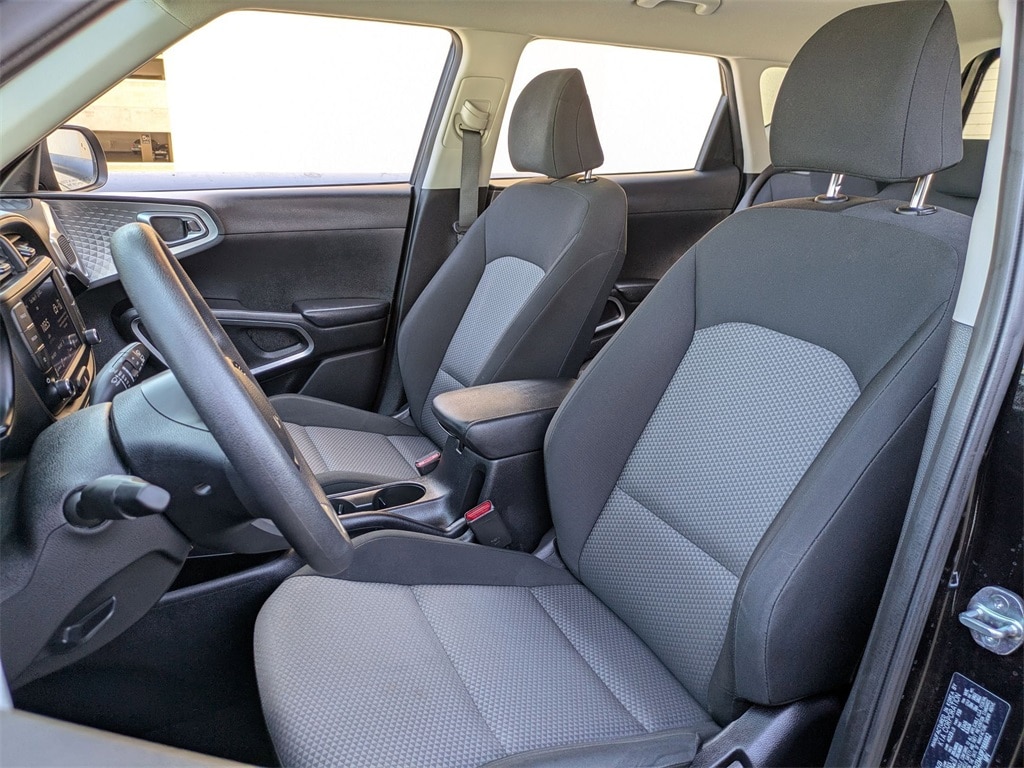 Thumbnail: 2023 Kia Soul - 23