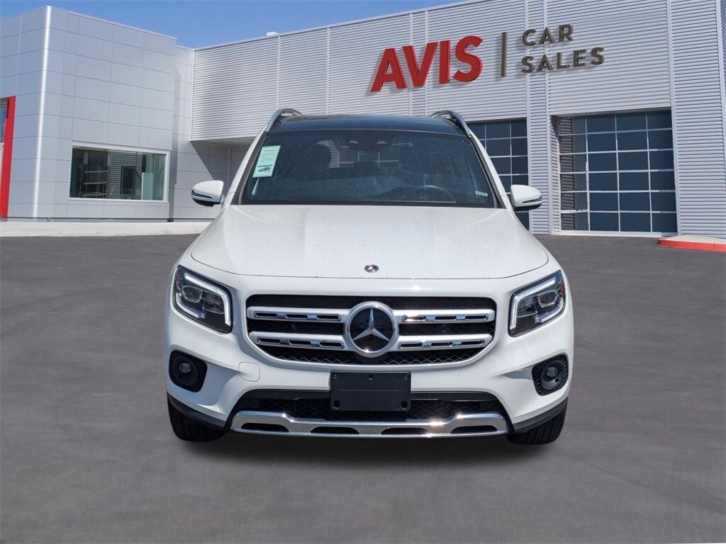 2023 Mercedes Benz GLB 250 4MATIC photo 2