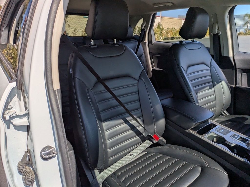 Thumbnail: 2024 Ford Edge - 29