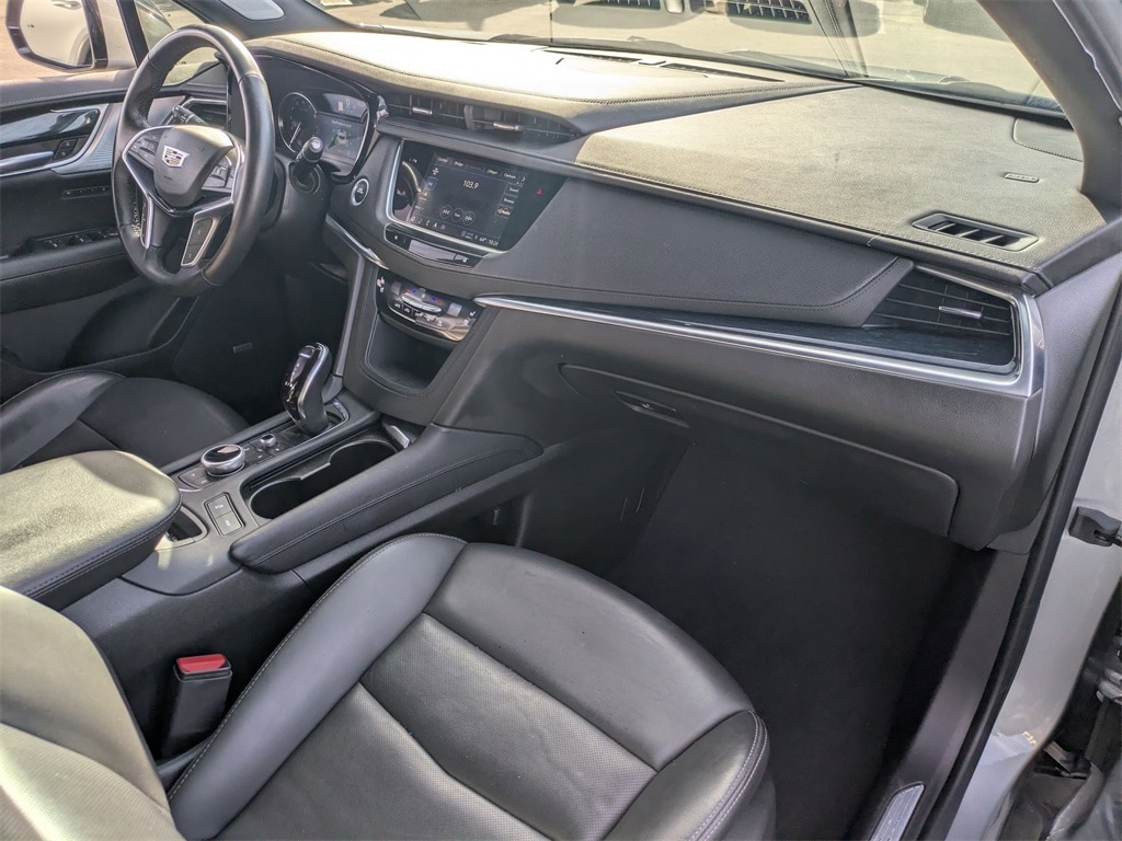 Thumbnail: 2024 Cadillac XT5 - 29