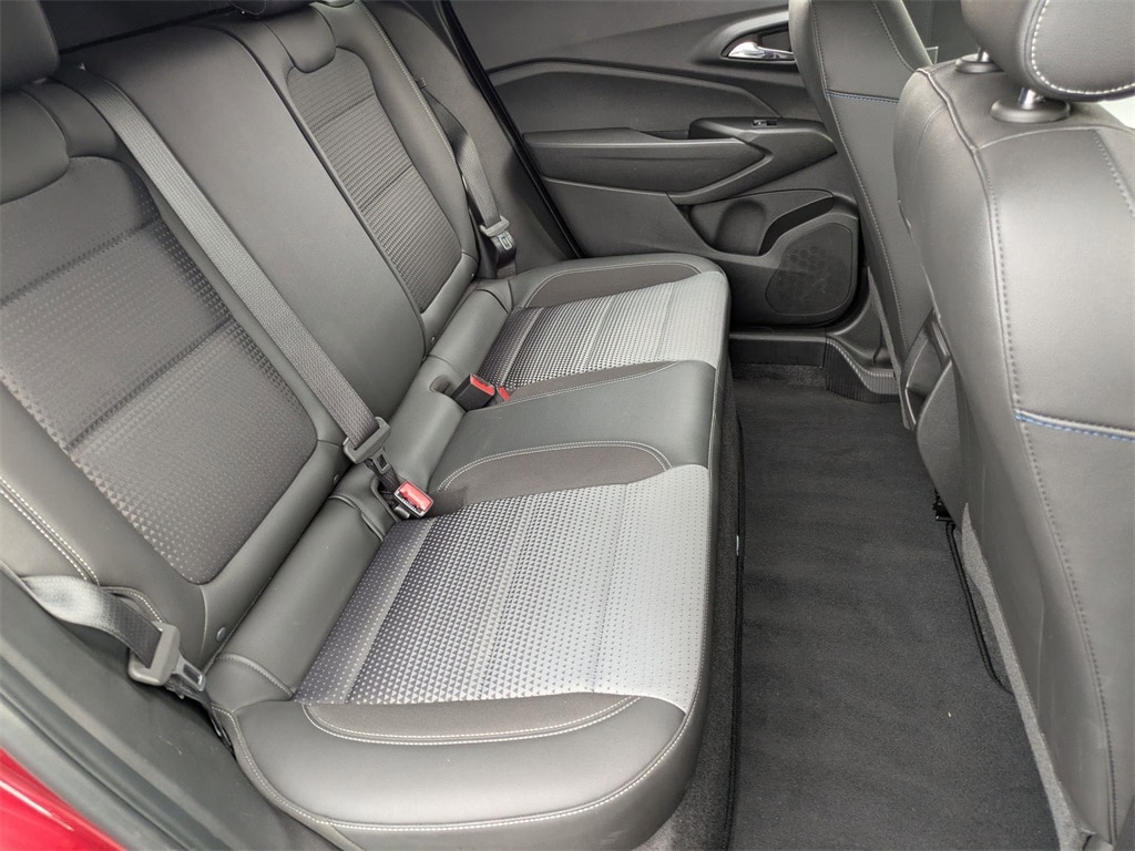 Thumbnail: 2025 Chevrolet Trax - 27