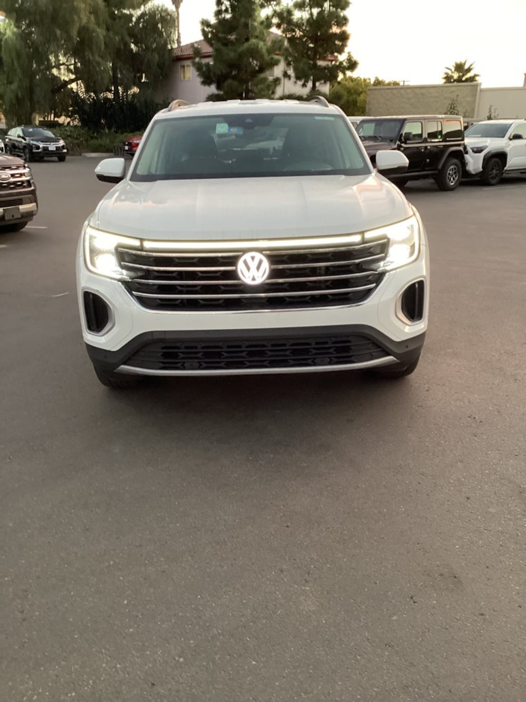 Certified 2024 Volkswagen Atlas 2.0T SE w/Technology SUV