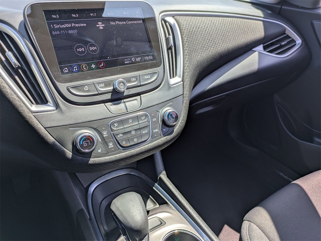 Thumbnail: 2023 Chevrolet Malibu - 20