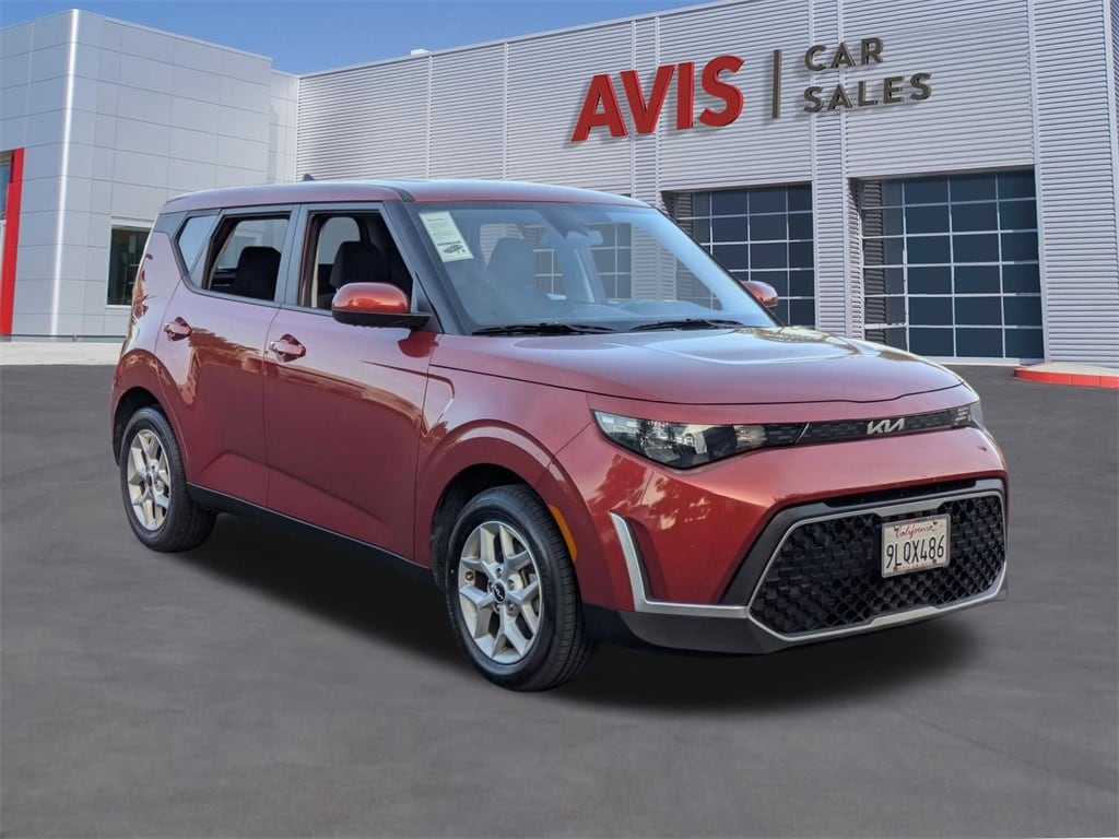 Thumbnail: 2024 Kia Soul - 3