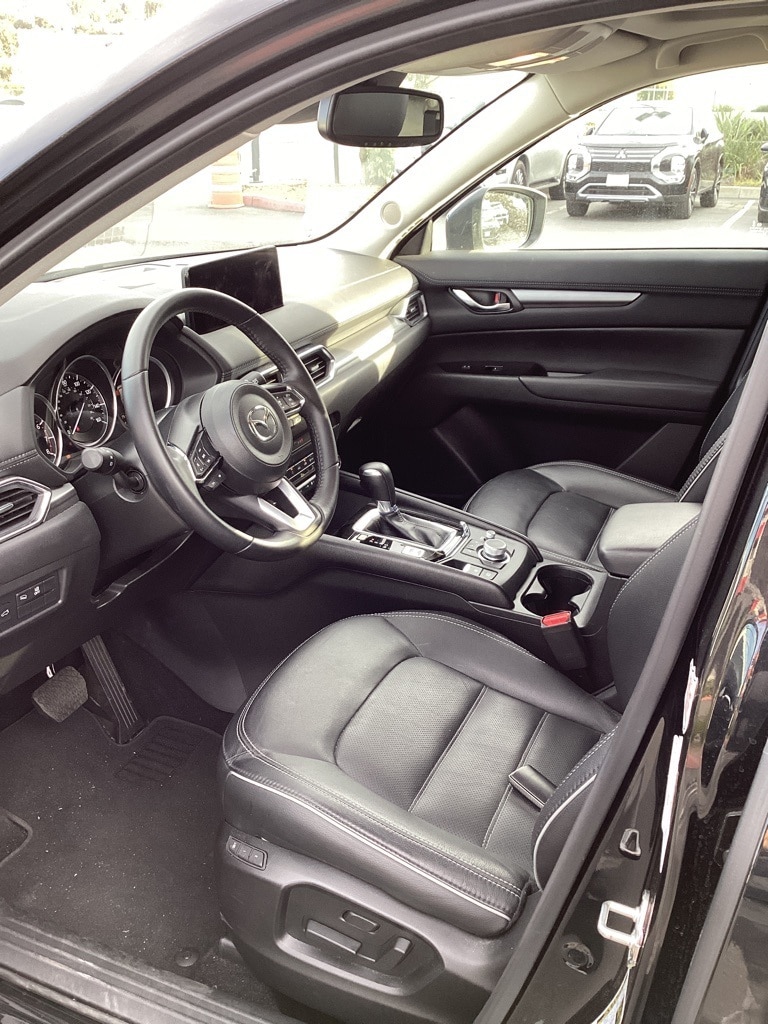 Thumbnail: 2025 Mazda CX-5 - 10