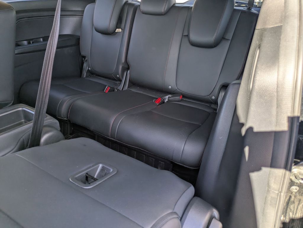 Thumbnail: 2025 Honda Odyssey - 27