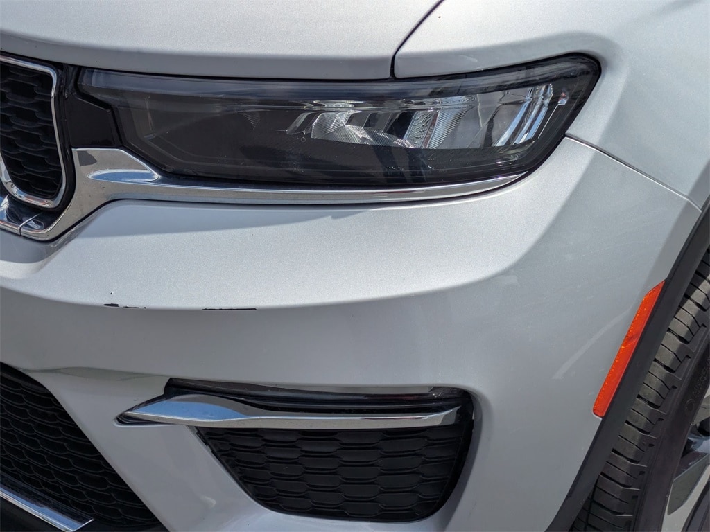 2023 Jeep Grand Cherokee 4xe 11