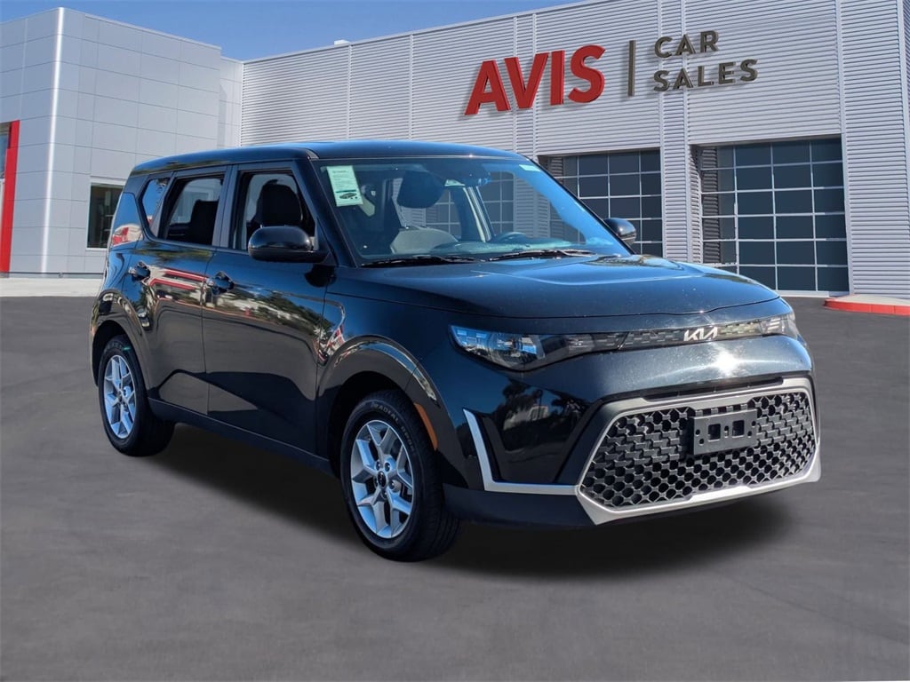 Thumbnail: 2024 Kia Soul - 3