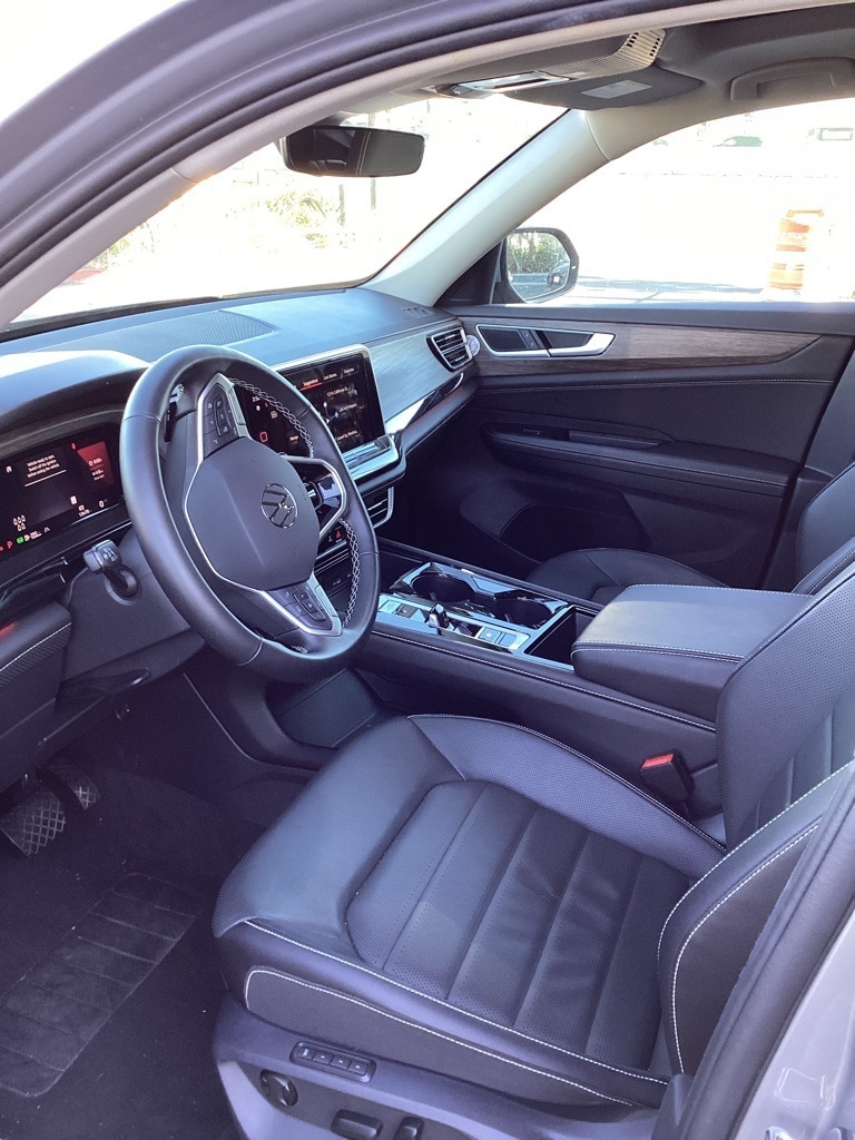 Thumbnail: 2025 Volkswagen Atlas - 10