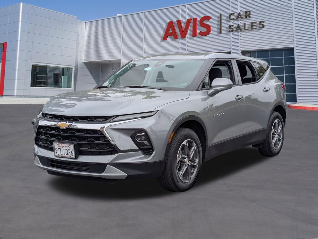 2025 Chevrolet Blazer 2.0T 2LT AWD's photo