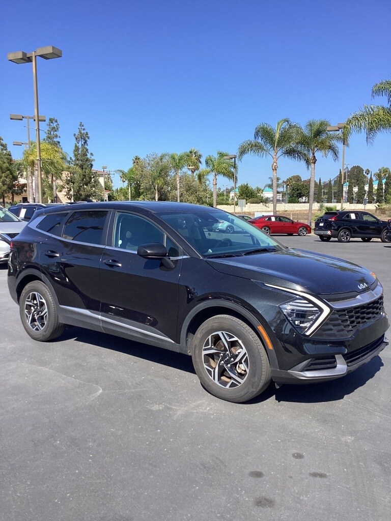 Thumbnail: 2024 Kia Sportage - 3