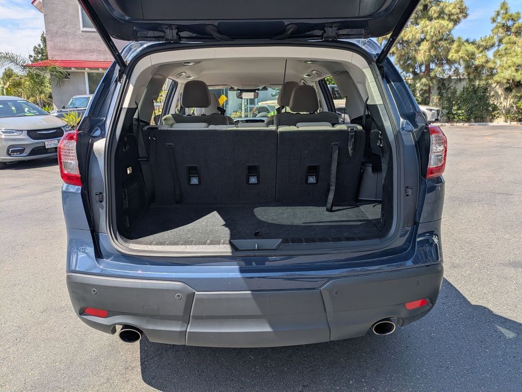 2025 Subaru Ascent Premium - Photo 31