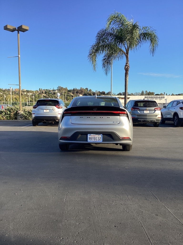 Thumbnail: 2025 Toyota Prius - 8