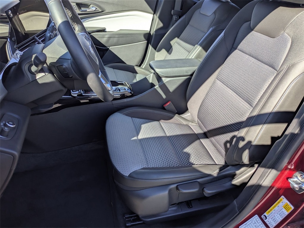 Thumbnail: 2025 Chevrolet Trax - 14