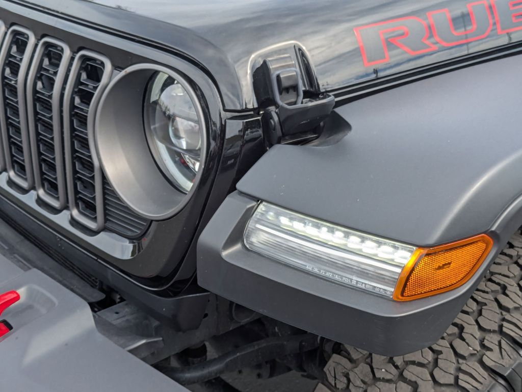 Thumbnail: 2025 Jeep Wrangler - 11