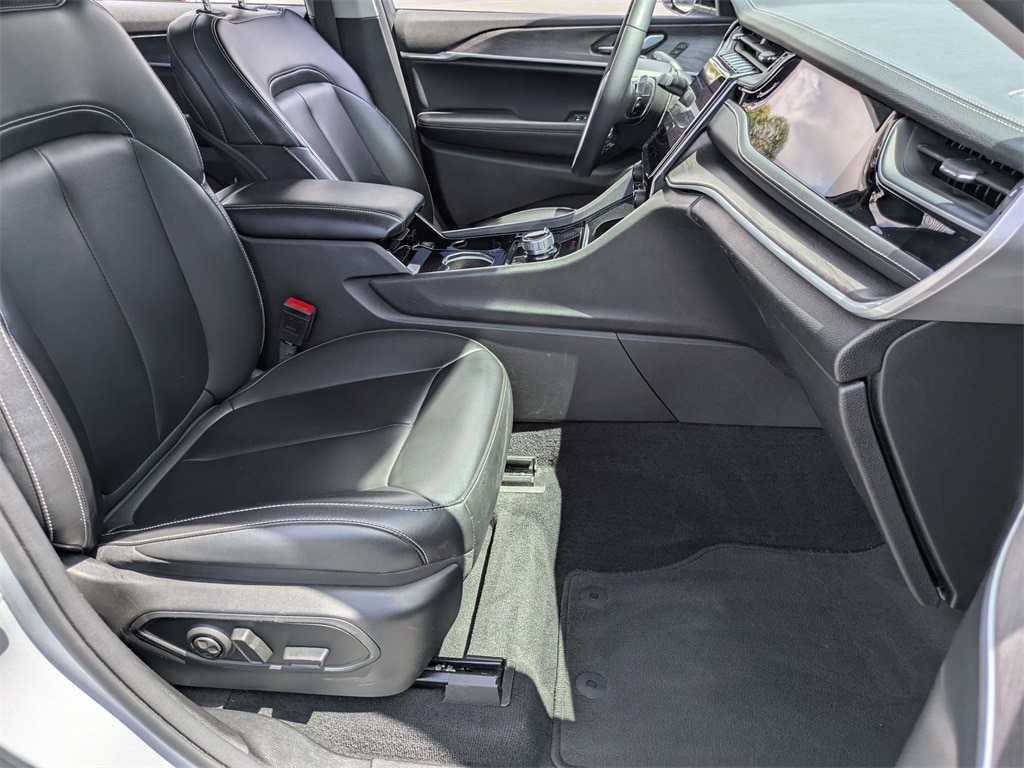 2023 Jeep Grand Cherokee 4xe 30