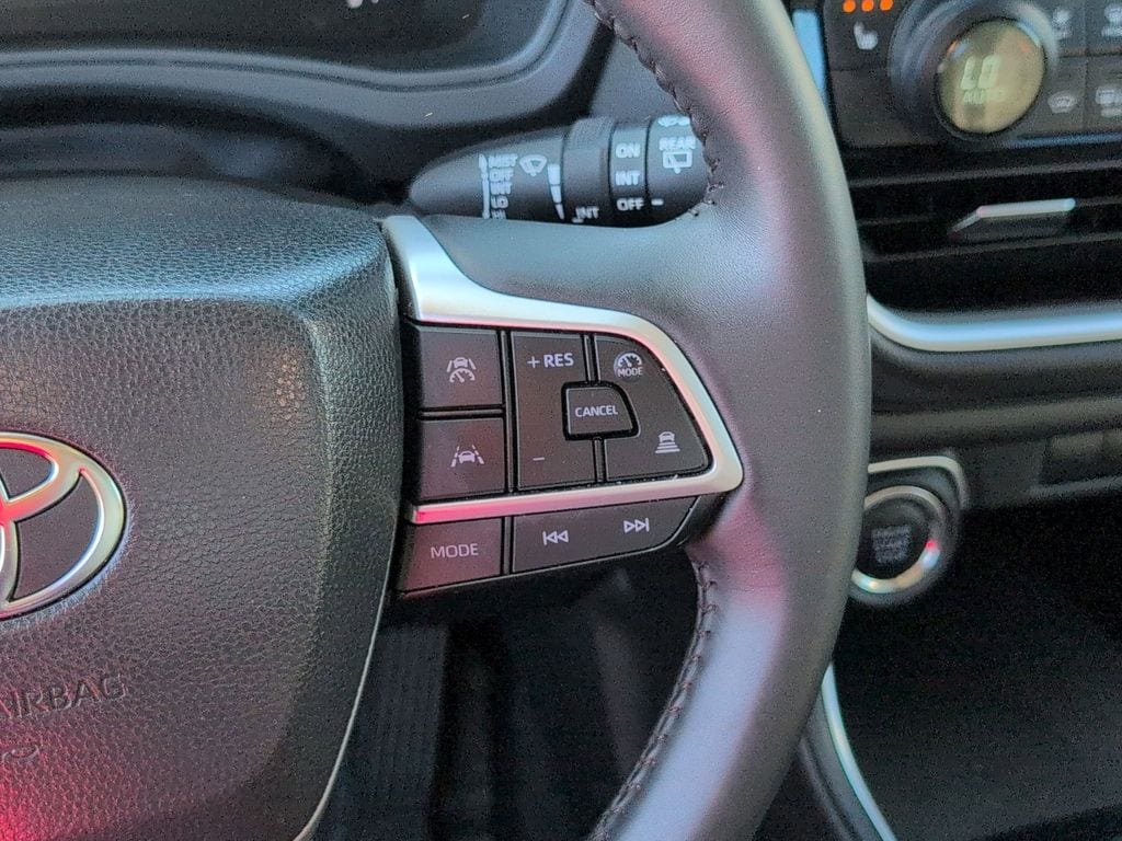 Thumbnail: 2025 Toyota Grand Highlander - 22