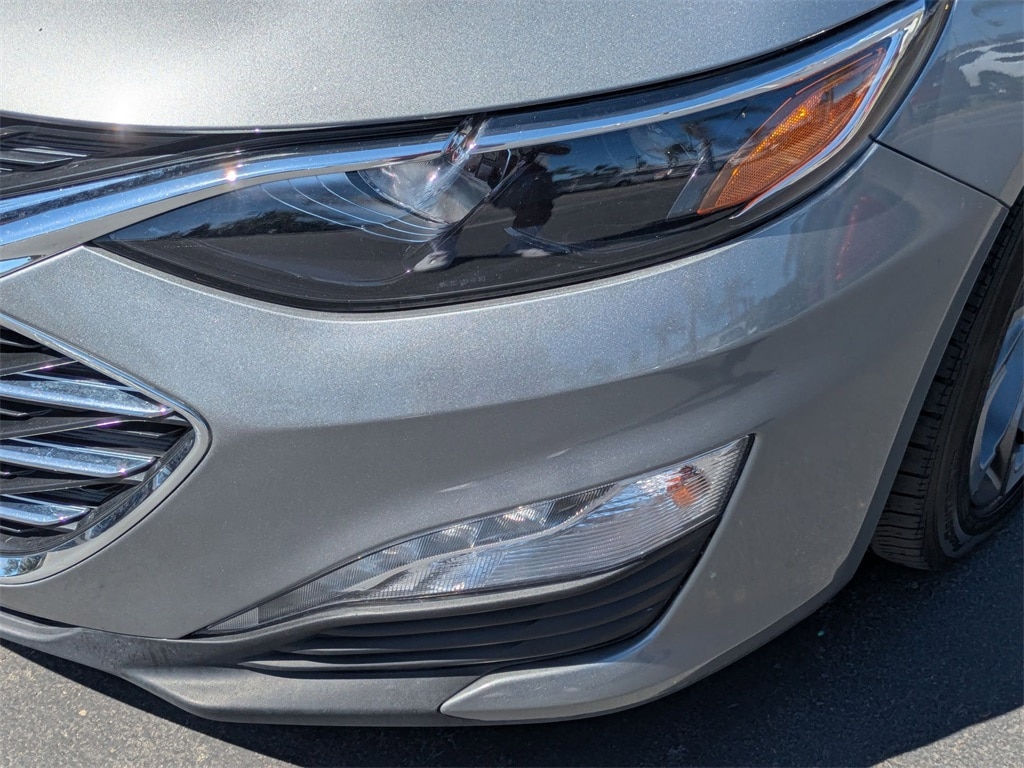 Thumbnail: 2023 Chevrolet Malibu - 11