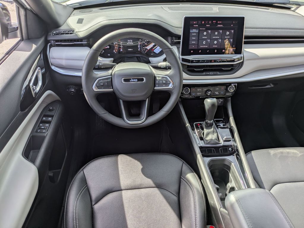 Thumbnail: 2025 Jeep Compass - 24