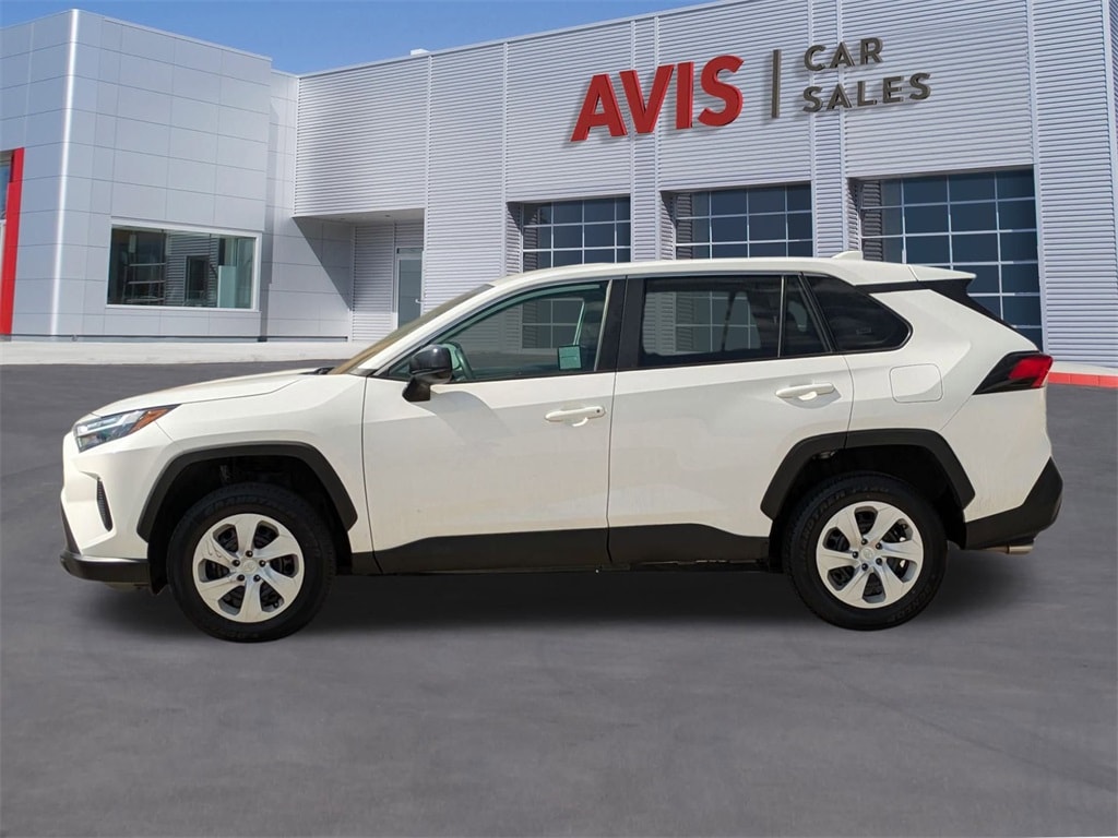 Thumbnail: 2024 Toyota RAV4 - 10