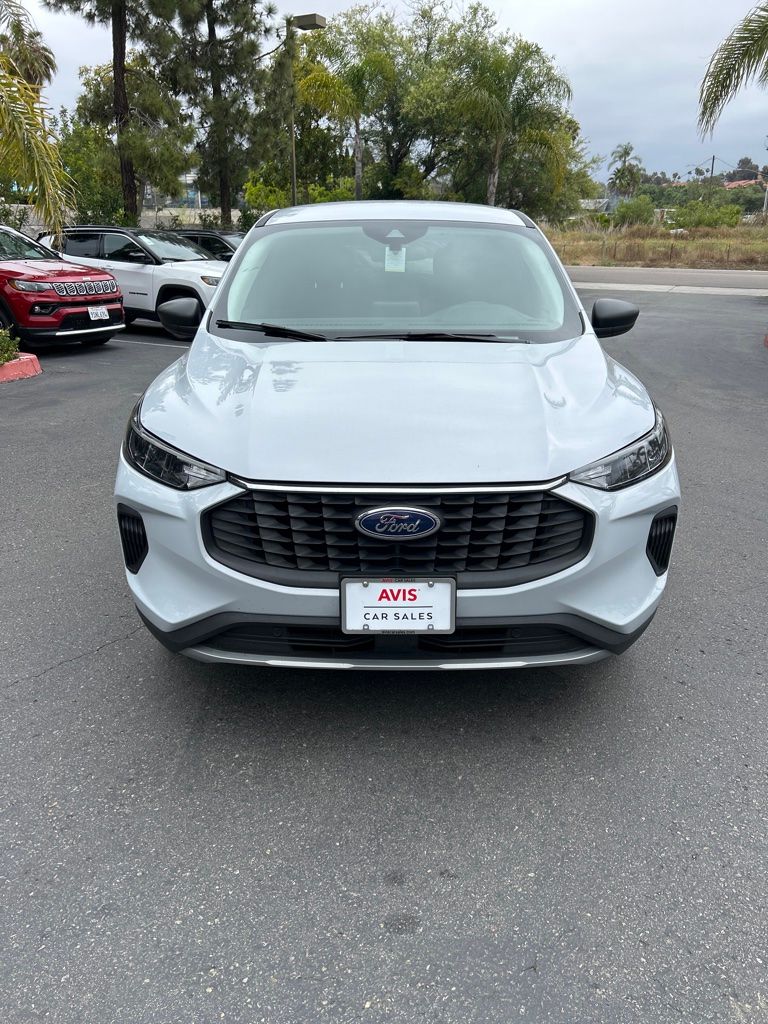 Thumbnail: 2025 Ford Escape - 5