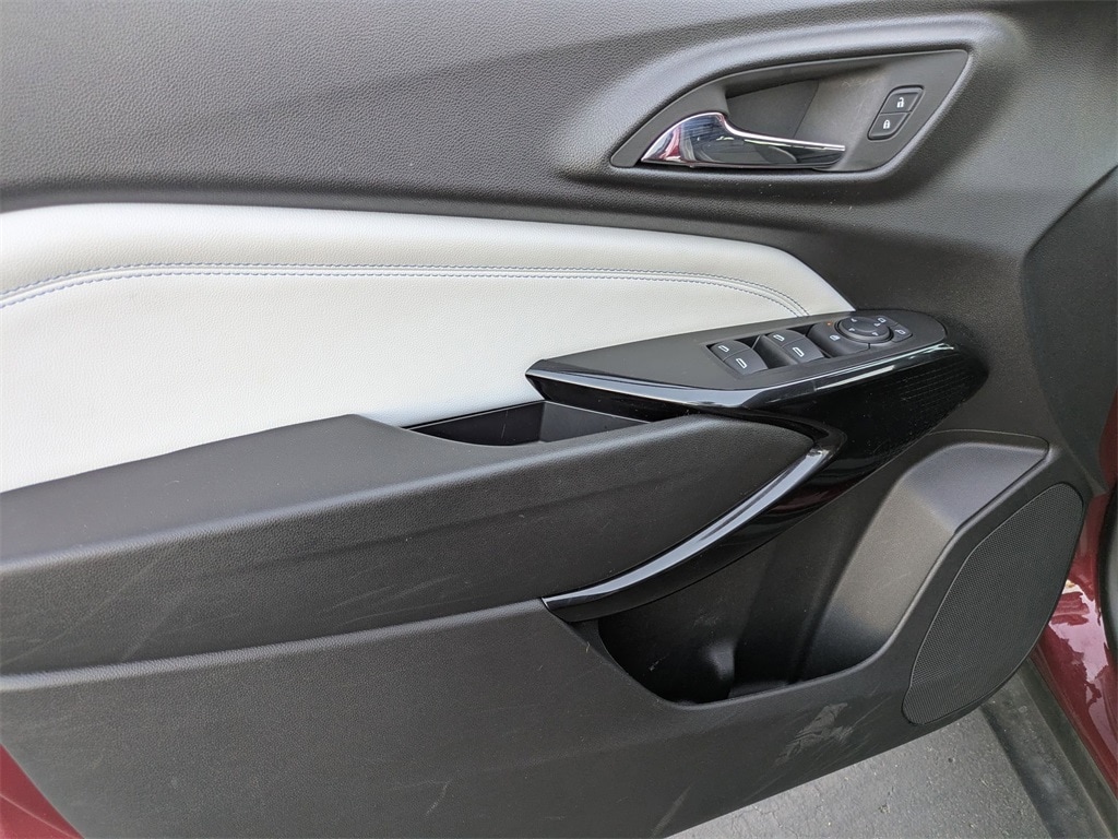 Thumbnail: 2025 Chevrolet Trax - 15