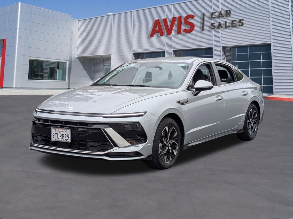2025 Hyundai Sonata SEL's photo