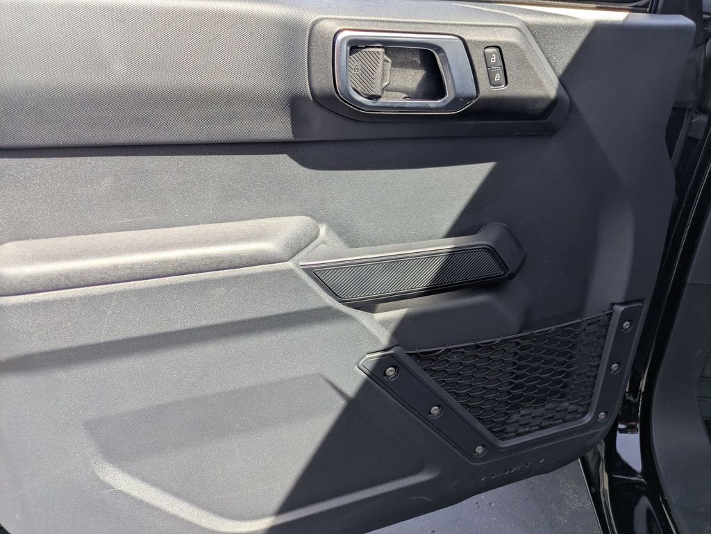 Thumbnail: 2025 Ford Bronco - 15