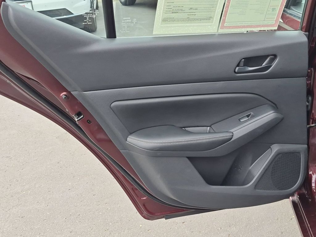 2025 Nissan Altima SV - Photo 26