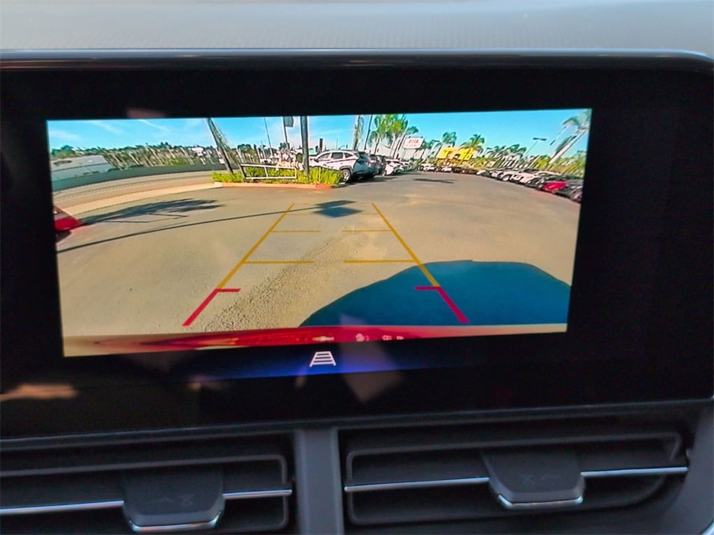 Thumbnail: 2025 Chevrolet Trax - 25