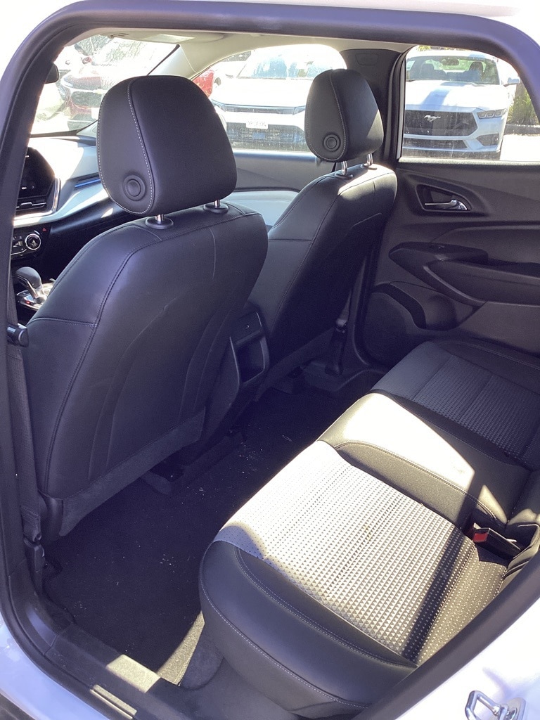 Thumbnail: 2025 Chevrolet Trax - 9