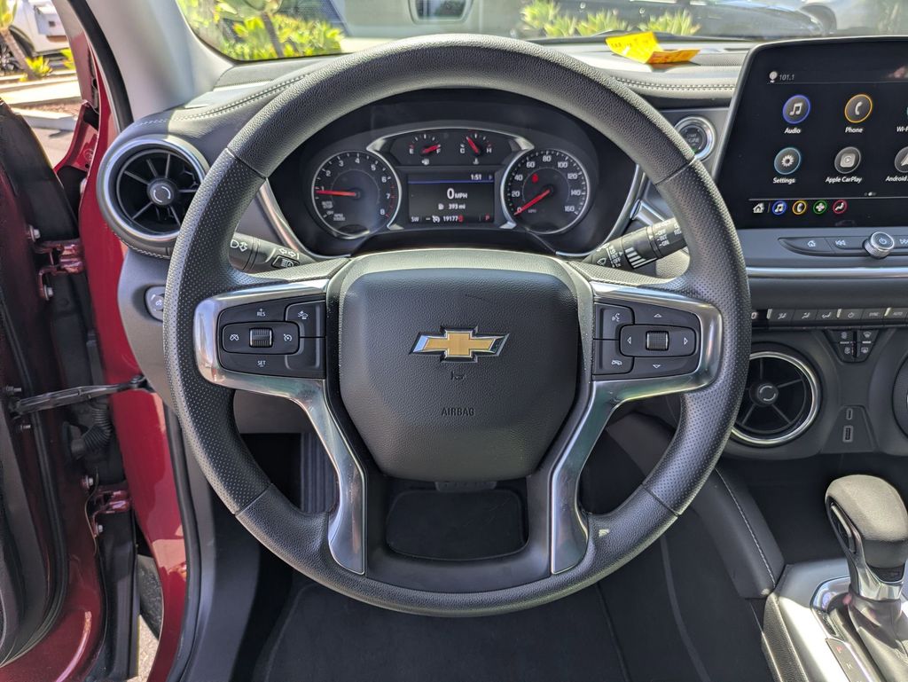 Thumbnail: 2025 Chevrolet Blazer - 18