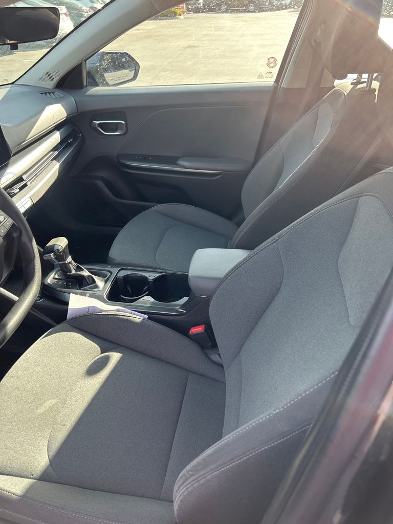 Thumbnail: 2025 Kia K4 - 15