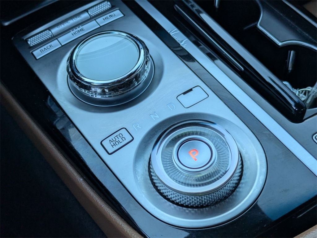 Thumbnail: 2023 Genesis G80 - 24