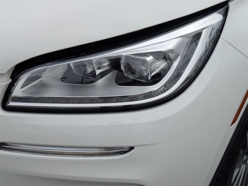 Thumbnail: 2024 Lincoln Corsair - 11