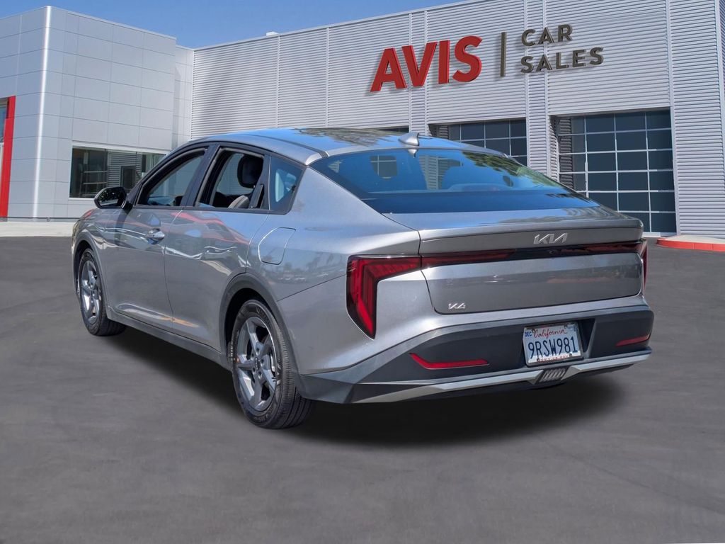 Thumbnail: 2025 Kia K4 - 9