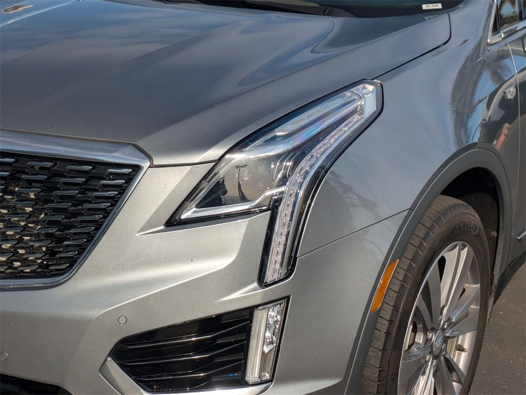 Thumbnail: 2024 Cadillac XT5 - 11