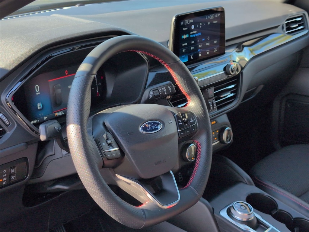 Thumbnail: 2025 Ford Escape - 15