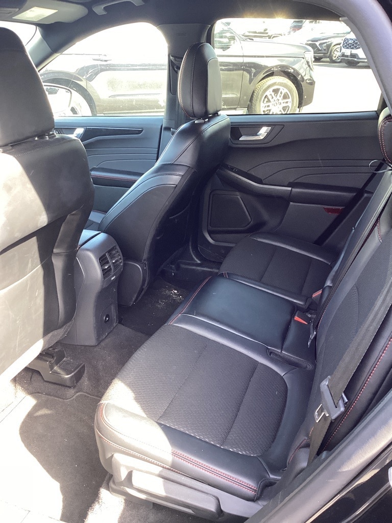 Thumbnail: 2025 Ford Escape - 9