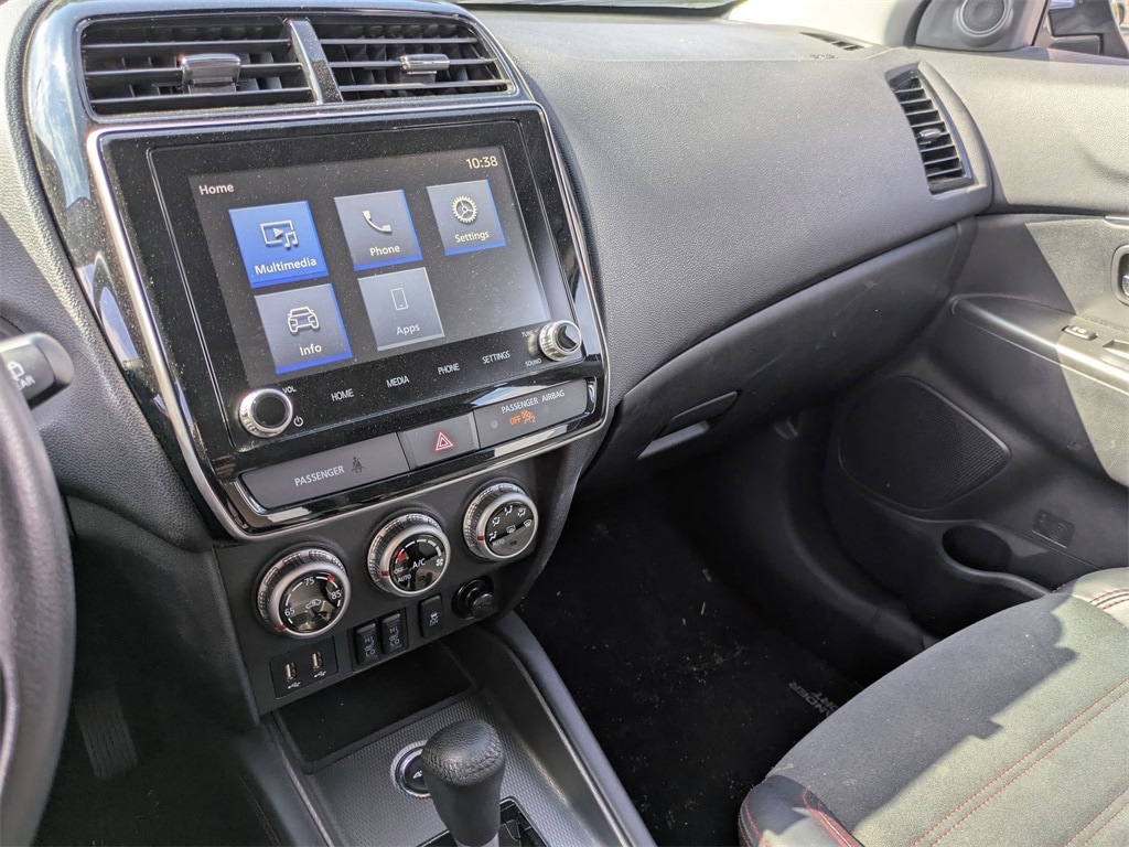 Thumbnail: 2024 Mitsubishi Outlander Sport - 20