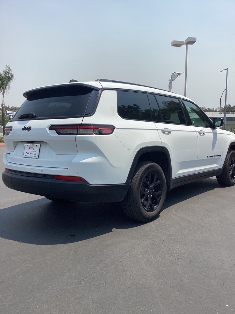Thumbnail: 2024 Jeep Grand Cherokee L - 4