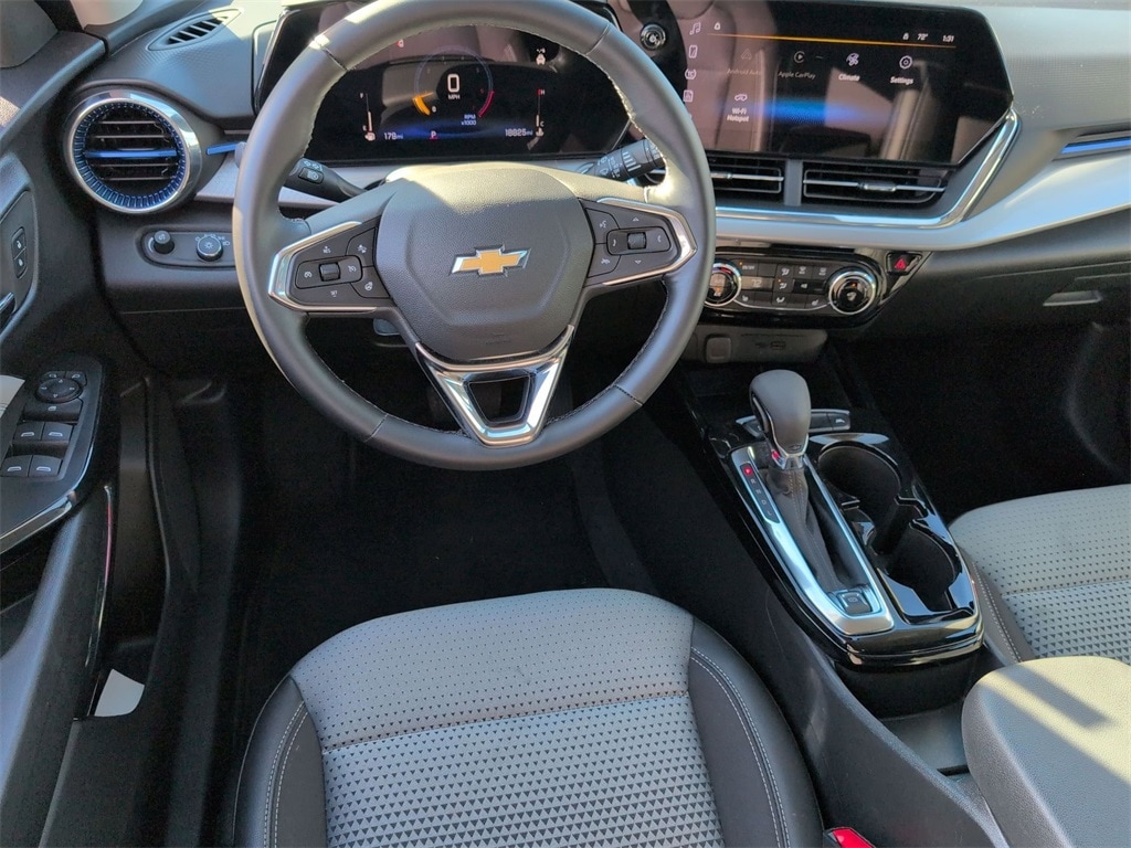 Thumbnail: 2025 Chevrolet Trax - 27